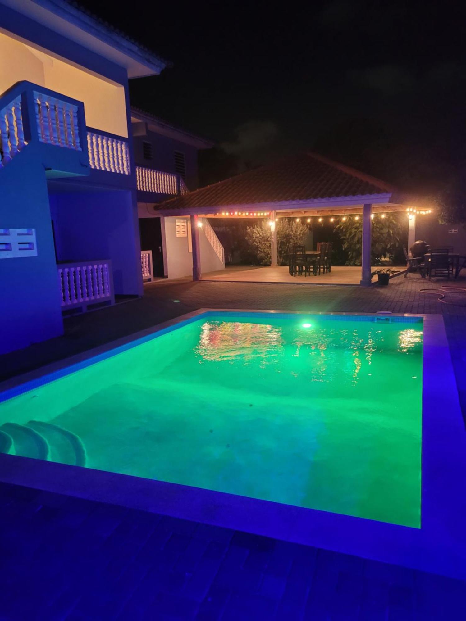Cattleya Apartments Curacao Willemstad Eksteriør billede
